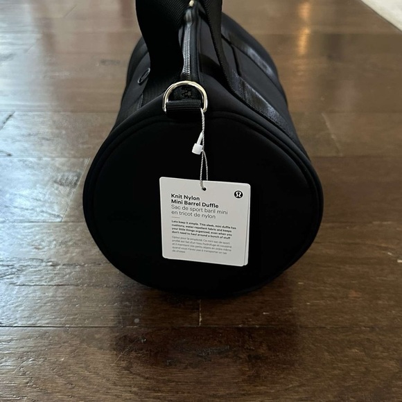 Lululemon- Nylon Mini Barrel Duffle Bag 5L-Black-NWT - Picture 5 of 14